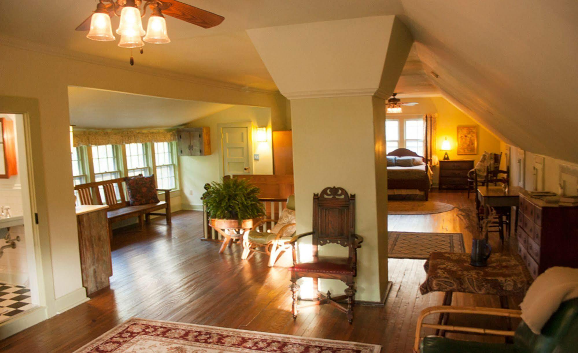 Black Mountain Inn מראה חיצוני תמונה